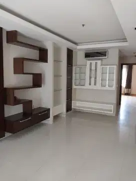 Dijual Apartemen MOI Lokasi Bagus