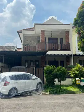 Rumah Bagus Semi Furnished Siap Huni Bebas Banjir BSD Nusaloka Sektor