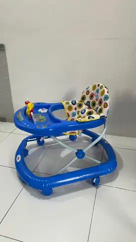Baby Walker free sofa bayi
