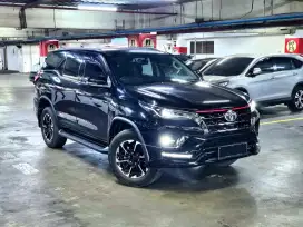 [TDP 20JT] FORTUNER VRZ TRD 202 PAJAK PANJANG