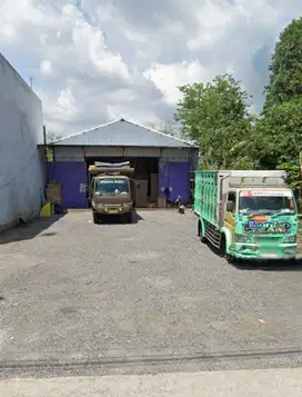 Disewakan gudang di sleman