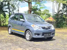 Xenia Xi 2009 manual tangan pertama