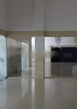 Disewakan Gedung/Ruang Usaha Jln. Soekarno Hatta Kota Bandung