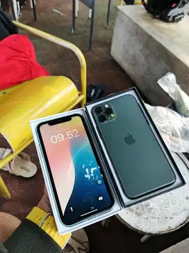 Iphone 11 PRO 256GB FULLSET NOMINUS