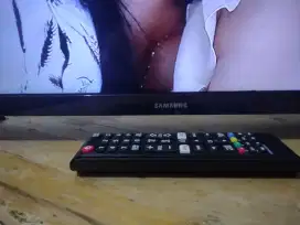 TV LED Samsung UA32N4003AK