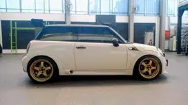 Mini cooper S Turbo 2010 km rendah