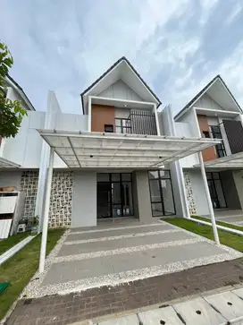 Rumah Modern Langsung Danau 8x15 3+1KT di Cluster Denver PIK 2