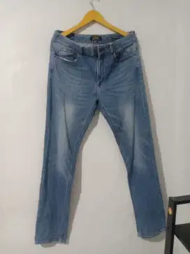 Celana Jeans Evisu Size 32-33