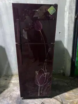 Kulkas polytron belleza 2 pintu