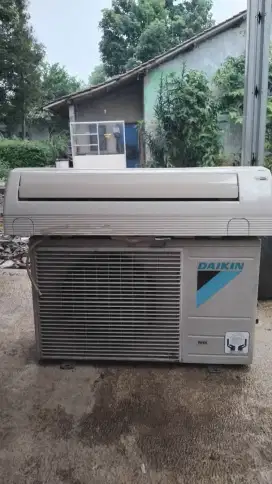 DI JUAL AC DAIKIN THAILAND