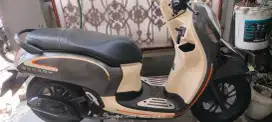 Motor Scoopy Fashion di Jual