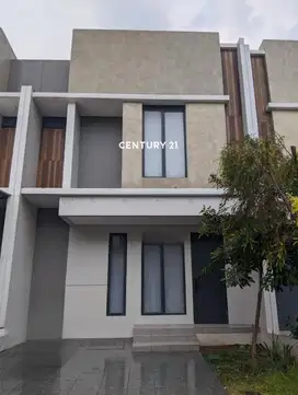 Dijual Rumah Dua Lantai Siap Huni di U Ville Bintaro