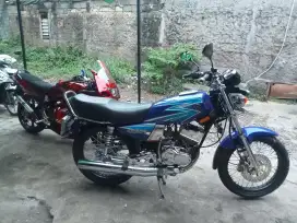Jual motor kesayangan RX king 2004 biru nya cinta