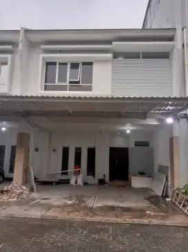 Disewakan rumah 2 lantai di lotus residence rempoa