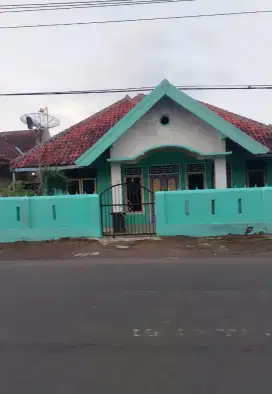 Jual Rumah Pinggir Jalan Provinsi Oleced-luragung