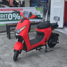 Sepeda listrik UWINFLY D65