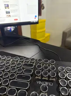 Dicari admin untuk supplier
