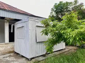 Both  Container
