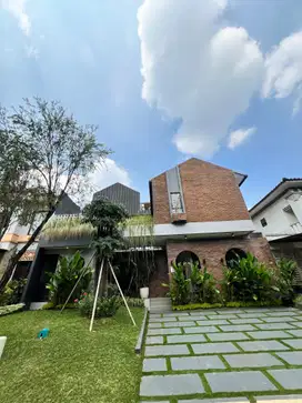 Dijual Rumah Baru Bagus Mewah Cluster Banyan Ville The Green Bsd City
