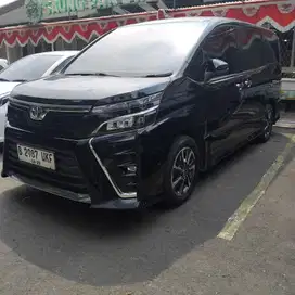 Toyota Voxy 2018 Bensin