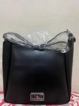 Dijual Tas Hush Puppies New