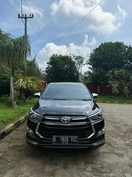 INNOVA VENTURER MATIC 2020