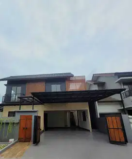 Dijual Brand New House Puspita Loka BSD City