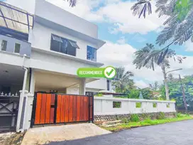 Rumah Mewah Cantik Hook 2 Lantai Bukit Cimanggu City Bogor Kota