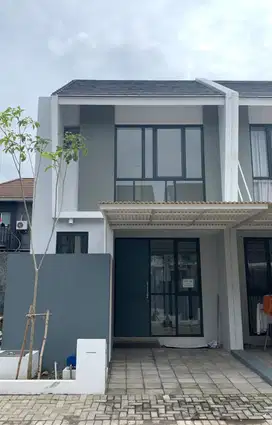 Disewakan Rumah Royal Residence Serenade