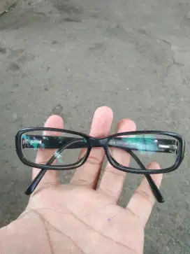 Kacamata CELINE