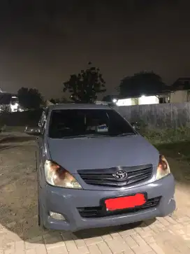Innova G 2.0 thn 2010 MT