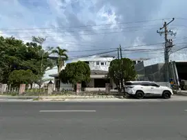 Villa Hook di Jalan Danau Singkarak Simpang Danau Maninjau