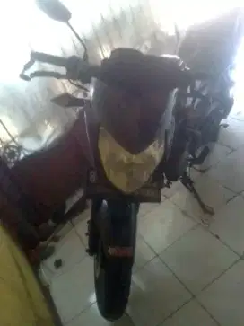 Dijual motor Pulsar 135LS