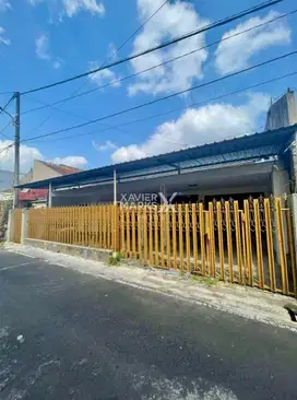 Dijual Rumah Klasik Tengah Kota Malang – Siap Huni, Lokasi Tenang!