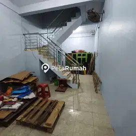 DIJUAL/DISEWA RUMAH JALAN CEMARA GANG TURI (BENNY GOH)