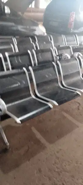 Kursi tunggu 4 duduk