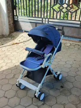 Stroller bayi Babydoes Nexus kereta bayi