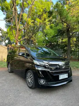 Toyota Vellfire 2017 Bensin