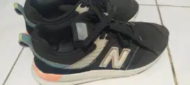 Sepatu New Balance size 37