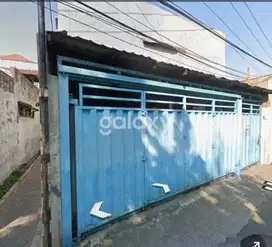 Rumah kost 23 Kamar (2 lantai) dekat Pabrik, Transmart, dan Kampus