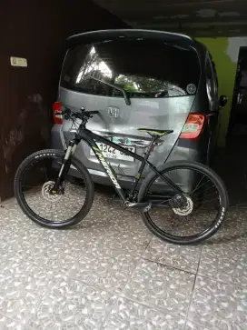 Sepeda Merida BigSeven 300