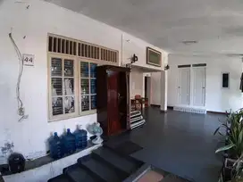 Kost Besar Jl. Riau Murah Tengah Kota