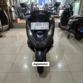 Honda PCX 160 ABS Tahun 2023