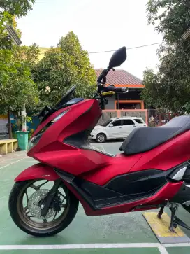 Pcx abs 2023 km 6rb