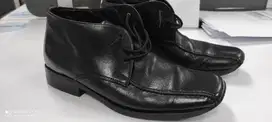 Dijual Sepatu Merk NEXT Warna Hitam SIze 42