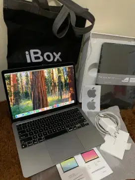 Macbook Air M1ibox 256gb fullset jual cepat nego