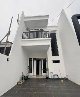 Rumah Modern Dalam Komplek Siap Huni Dekat Tol Brigif Di Cinere