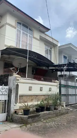 Dijual Rumah 2 Lantai Lokasi Strategis di Sunter Mas, Jakarta Utara