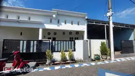 Dijual Rumah Sawotratrap Waru Sidoarjo Siap Huni