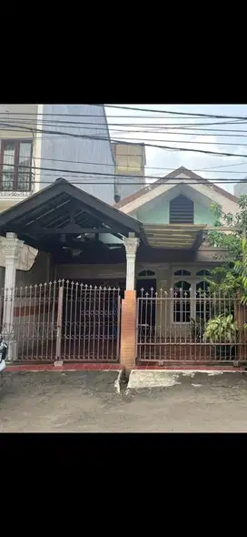 DIJUAL RUMAH STANDARD (TUA) KELAPA CENGKIR BARAT UKU 9X18 JLN LEBAR